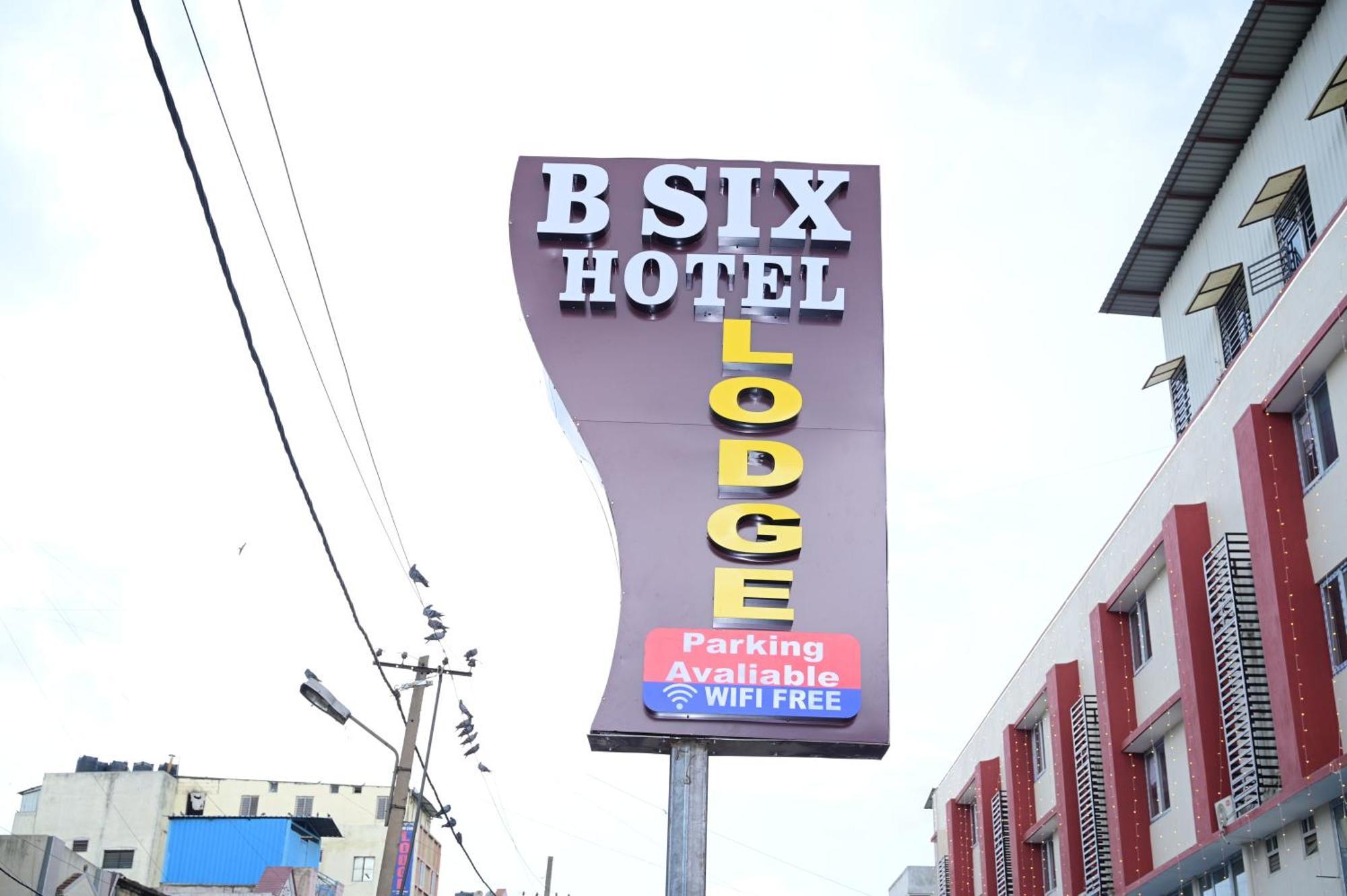B Six Hotel Бангалор Екстериор снимка
